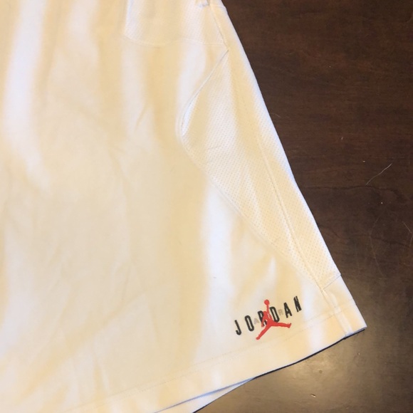 Jordan Shorts 3XL - Picture 2 of 4